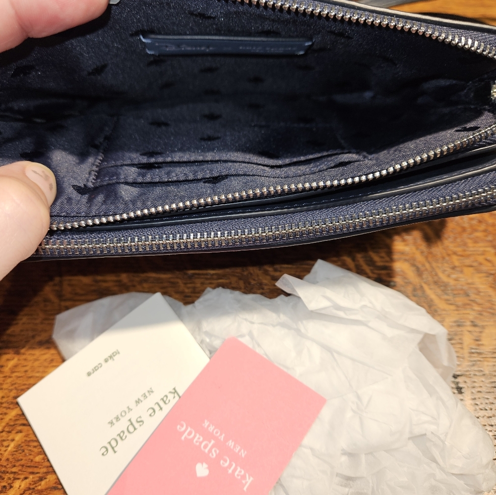 Kate Spade x Disney Alice in Wonderland Double Compartment Crossbody NWT - Picture 7 of 11